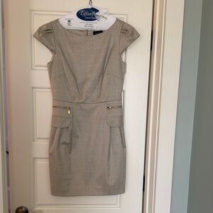 Laundry By Shelli Segal Gray Cap Sleeve Mini Dress